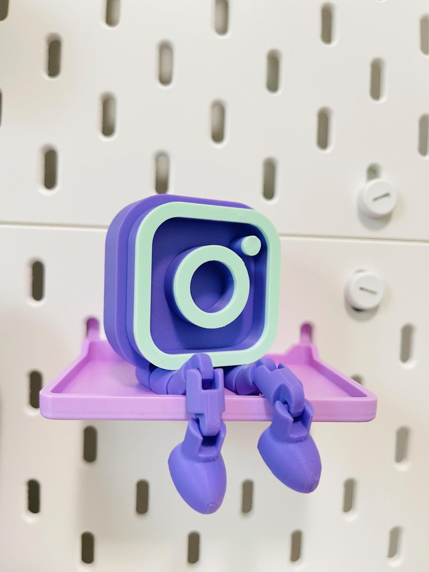 Business card NFC funny NFC Buddy 3D Printed Interactive Social Media keychain Customizable Desk Companion Fun Digital B