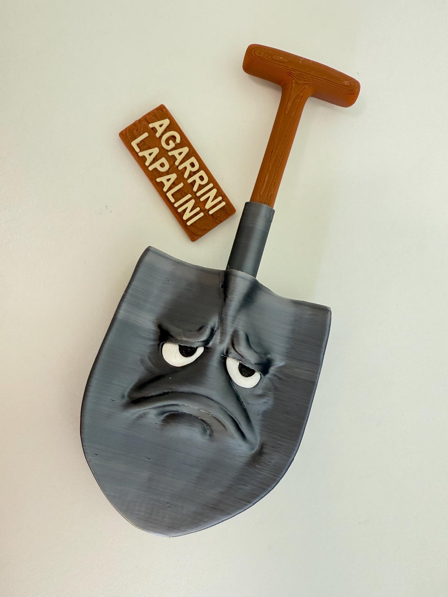 Sad Shovel Figurine – 3D Printed Pala Garrini Lapalini Viral TikTok Meme Decor Brainrot Home Accent Emotional Shovel Scu