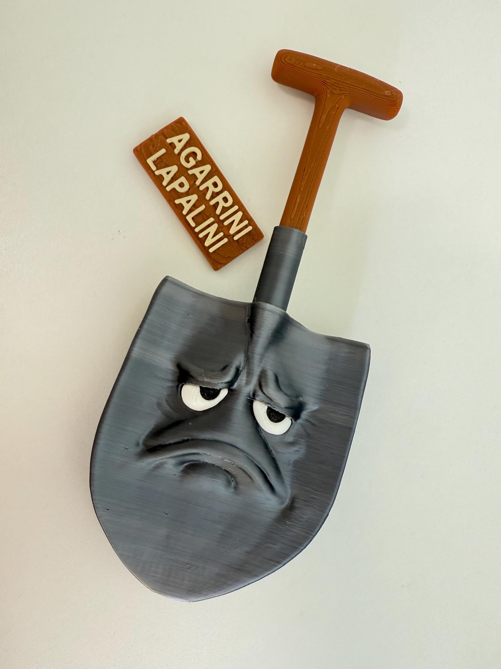 Sad Shovel Figurine – 3D Printed Pala Garrini Lapalini Viral TikTok Meme Decor Brainrot Home Accent Emotional Shovel Scu