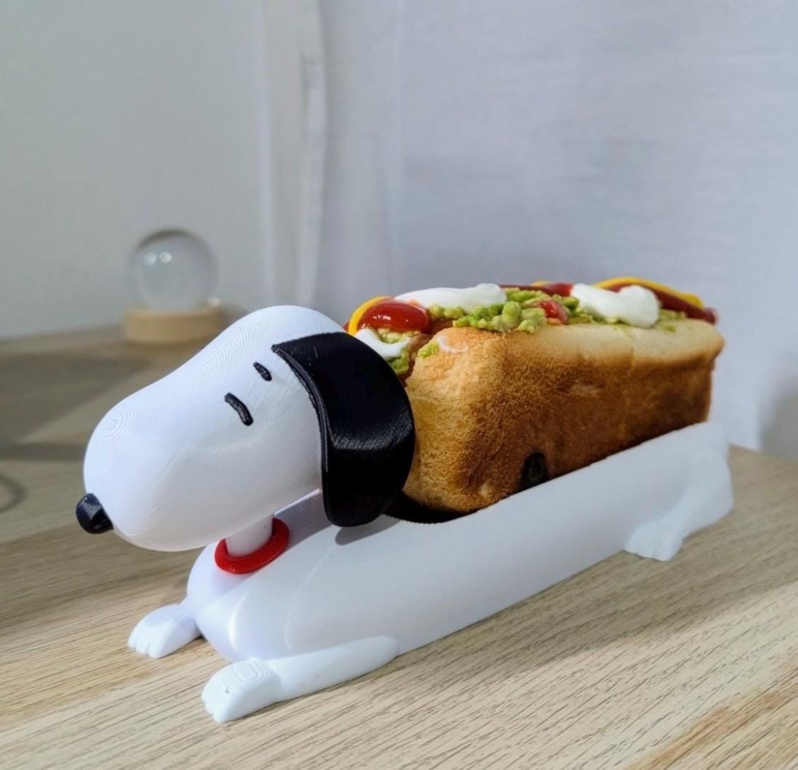 3D Printed Beagle Hot Dog Holder: Kawaii Snack Plate, Gag Gift