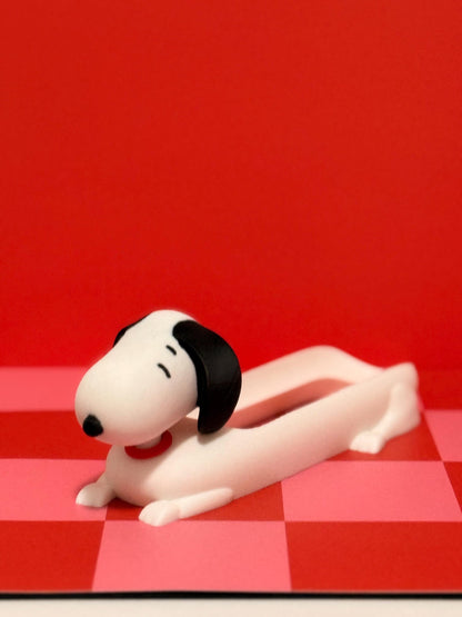 3D Printed Beagle Hot Dog Holder: Kawaii Snack Plate, Gag Gift