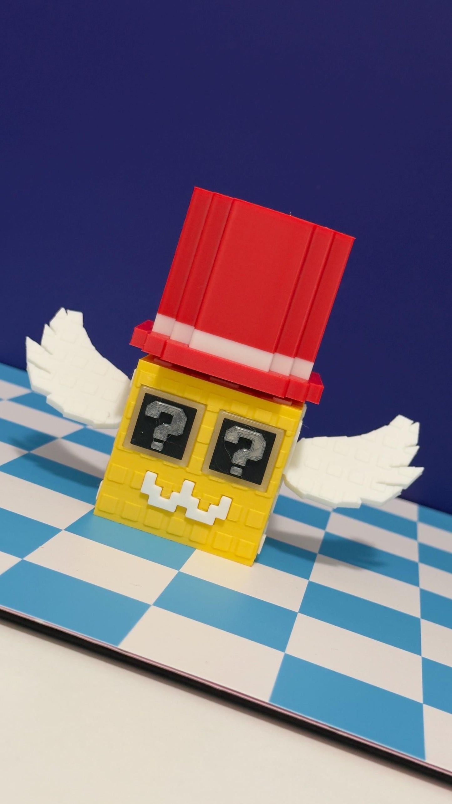 Admin Lucky Block Brainrot Figure Winged Mystery Block Toy 3D Printed Meme Collectible Cute Gamer Desk Buddy Red Yellow 